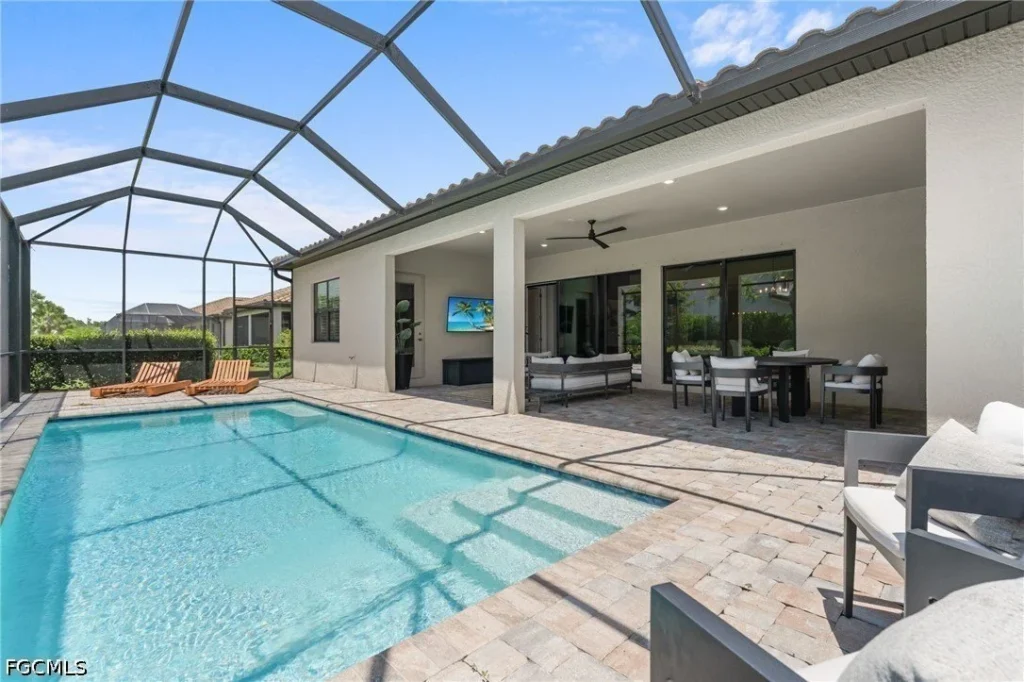 17551 Elkgrove Lane Estero FL photo 11
