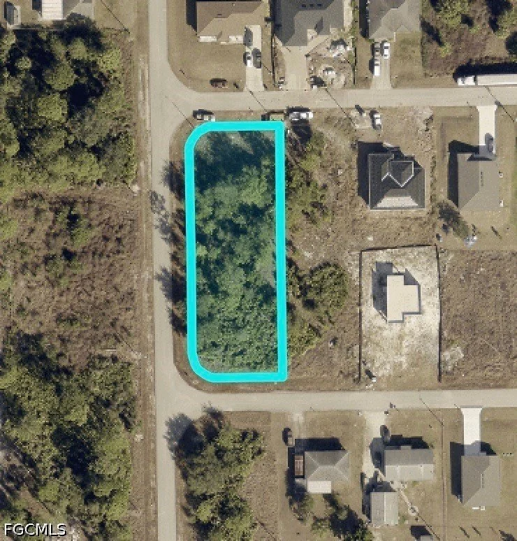 1138 Ebert St E, Lehigh Acres FL