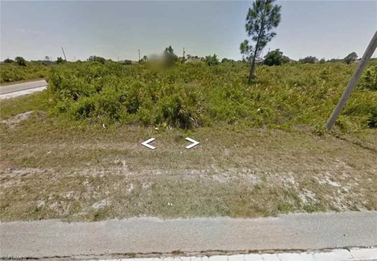 3119 8th St SW, Lehigh Acres FL